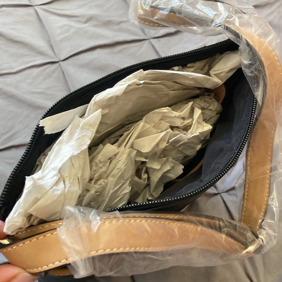 Brand New Giani Bernini Purse - Picture 7 of 8